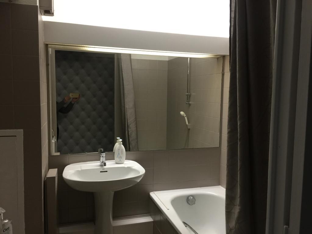 Dionysos Vue Mer Cannes Exterior foto
